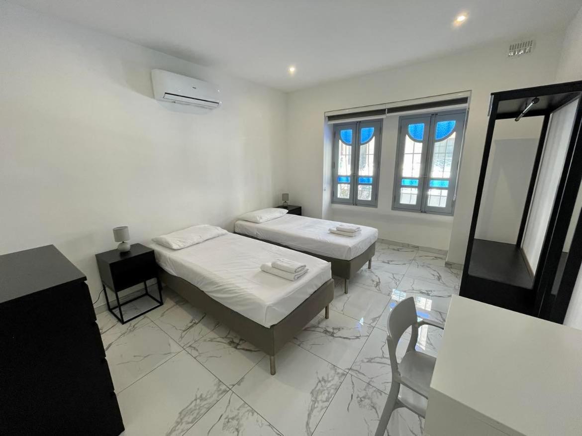 Brooklyn Apartments Sliema Esterno foto