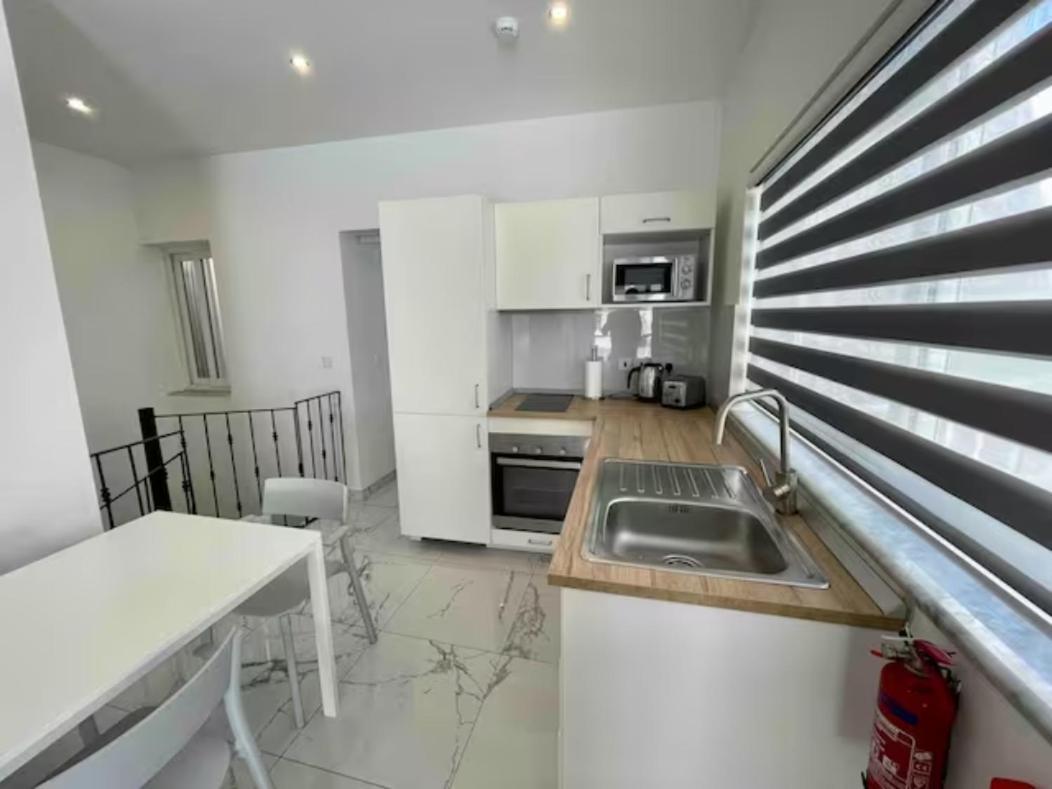 Brooklyn Apartments Sliema Esterno foto